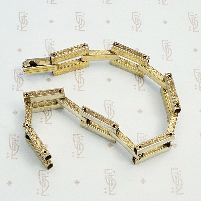 Engraved Gilded Silver 1940s Ladder Bracelet, side view.