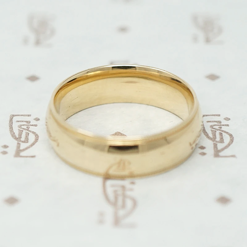 Handsome 1950s Gold Wedding Band