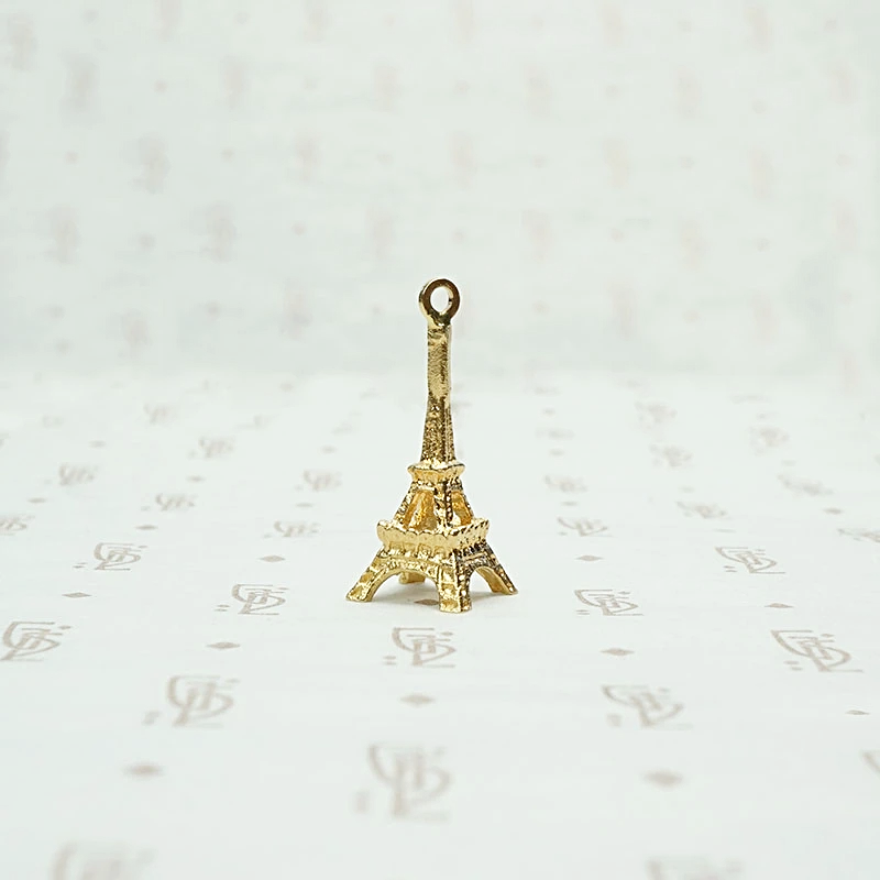 Delightful Three Dimensional Eiffel Tower Charm