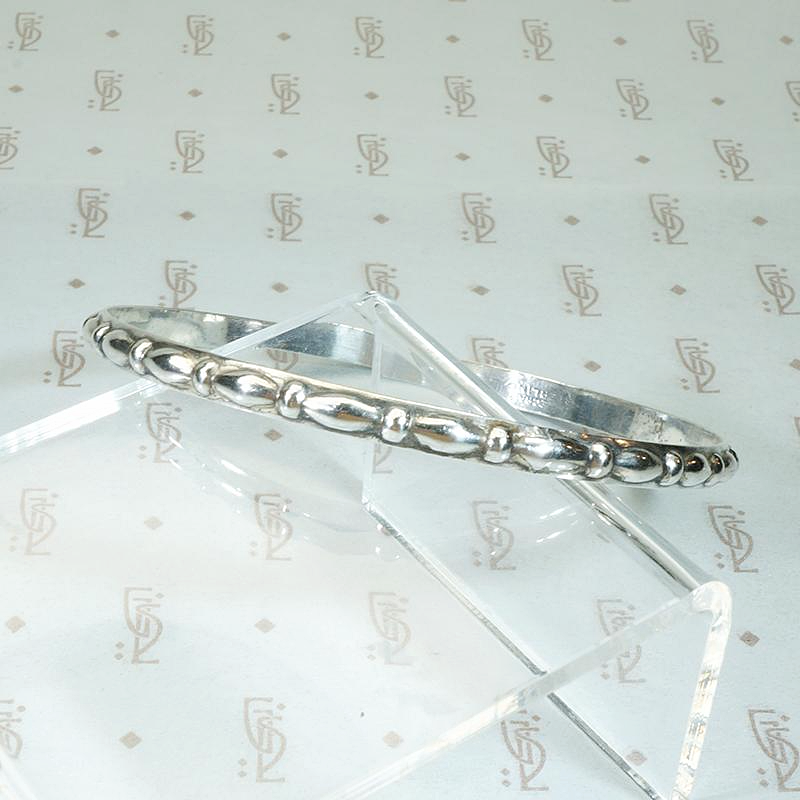 Mid Century Danecraft Bangle with Interesting Pattern