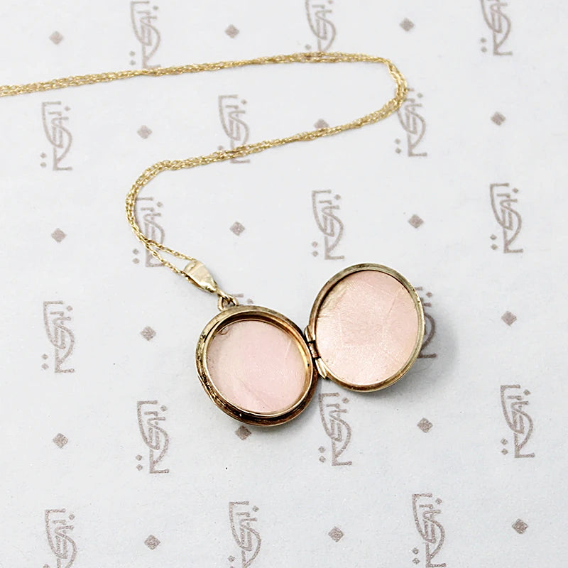 Pretty Little Engraved Gold Locket 