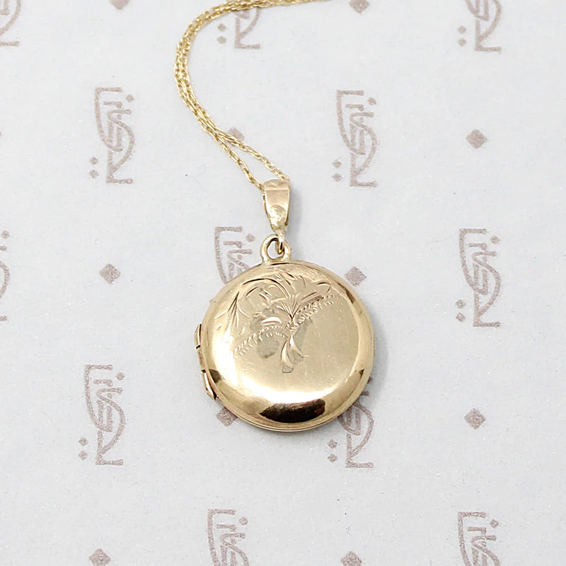 Pretty Little Engraved Gold Locket 