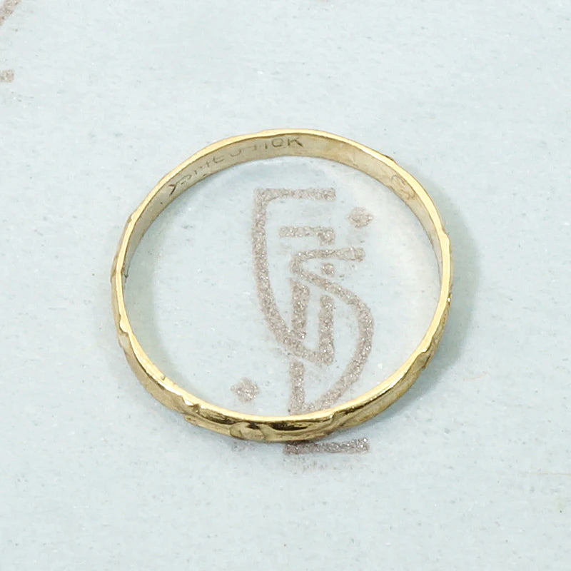 Art Deco Arrows Gold Tiny Ring