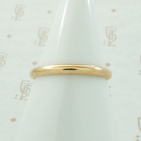 European 18k Half Round Wedding Band