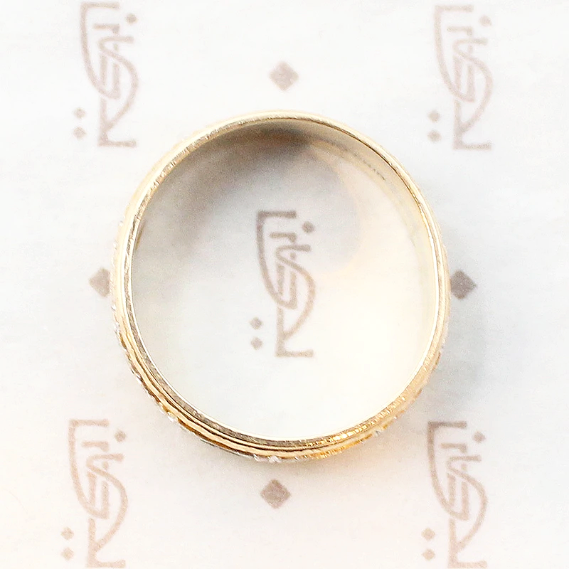 All the Details Gorgeous Vintage Wedding Band