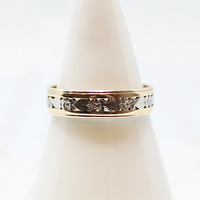 Hearts & Flowers Two Tone Romantic Wreath Band