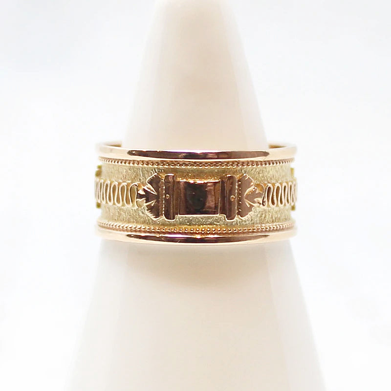 Victorian Revival Cigar Band with Meander