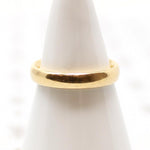 Charming 18k Gold Victorian Wedding Band