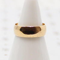 Simply Elegant Wide 18k Gold 1920s Wedding Band