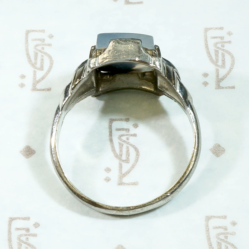 Picture Agate in 1920s Silver Buckle Ring