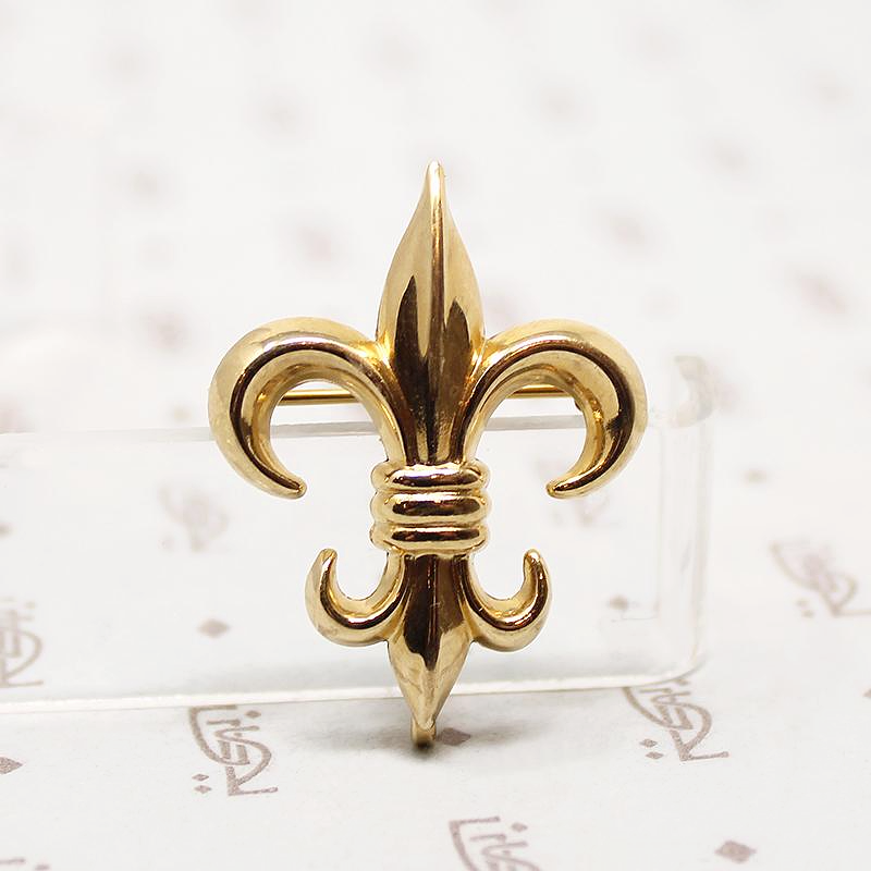 Fleur de Lis Chatelaine Brooch by Carl-Art Co.