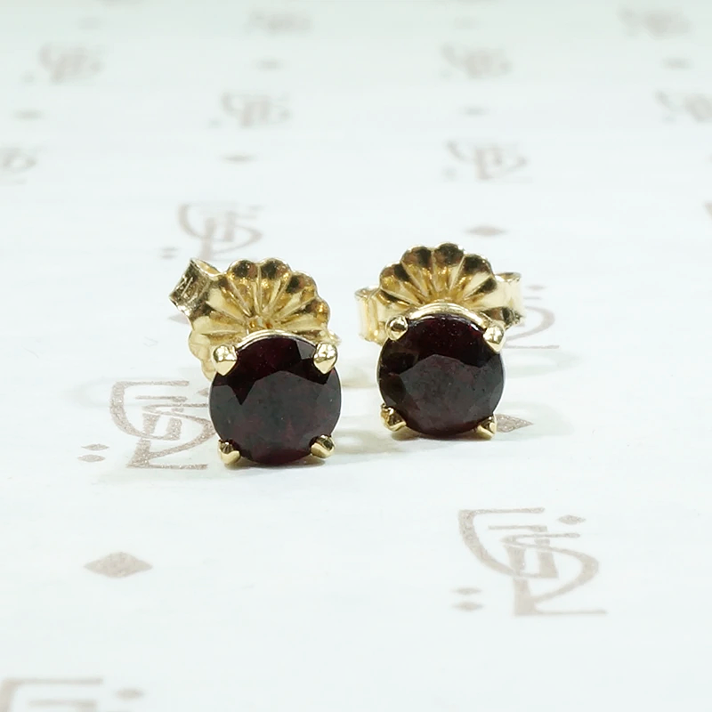 Vintage Garnets in Gold Basket Stud Earrings