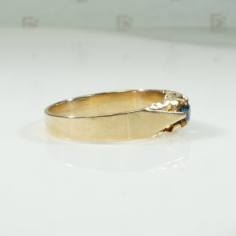 Sapphire Gold Victorian Belcher Ring