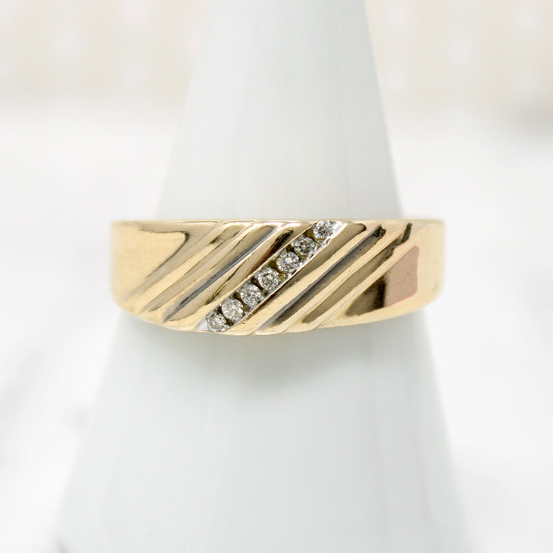 Classic 1970s Men's Diamond & Gold Band