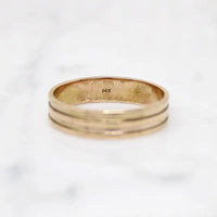 Grooved Gold Wedding Band Size 9.75