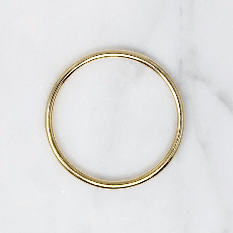 Slim 10k Gold Round Wedding Band