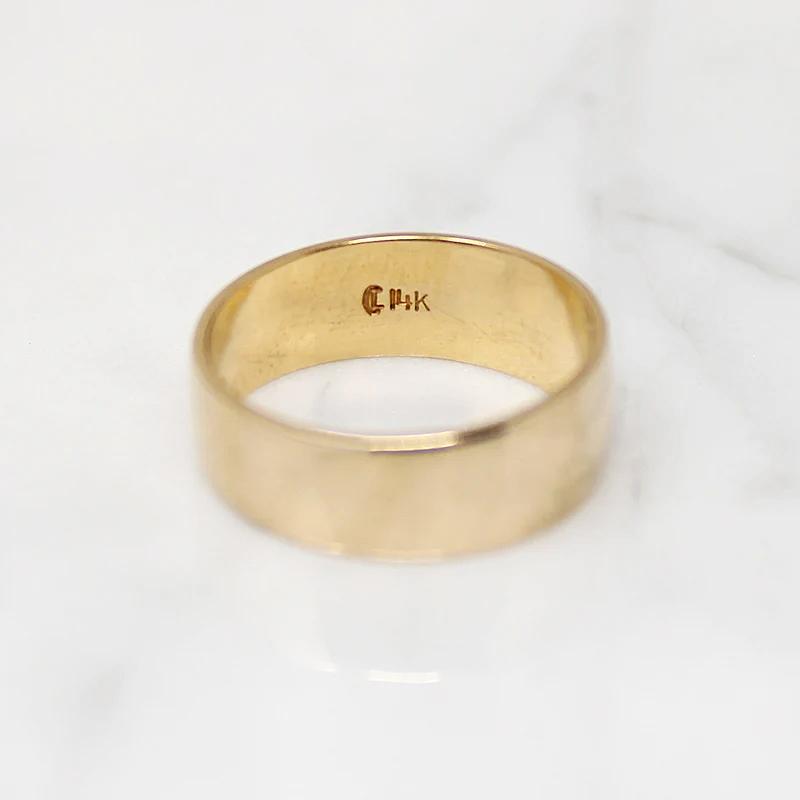 Gold Wedding Band with Subtle Taper