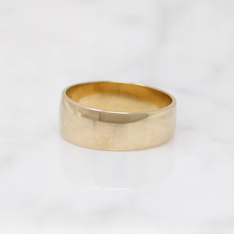 Gold Wedding Band with Subtle Taper
