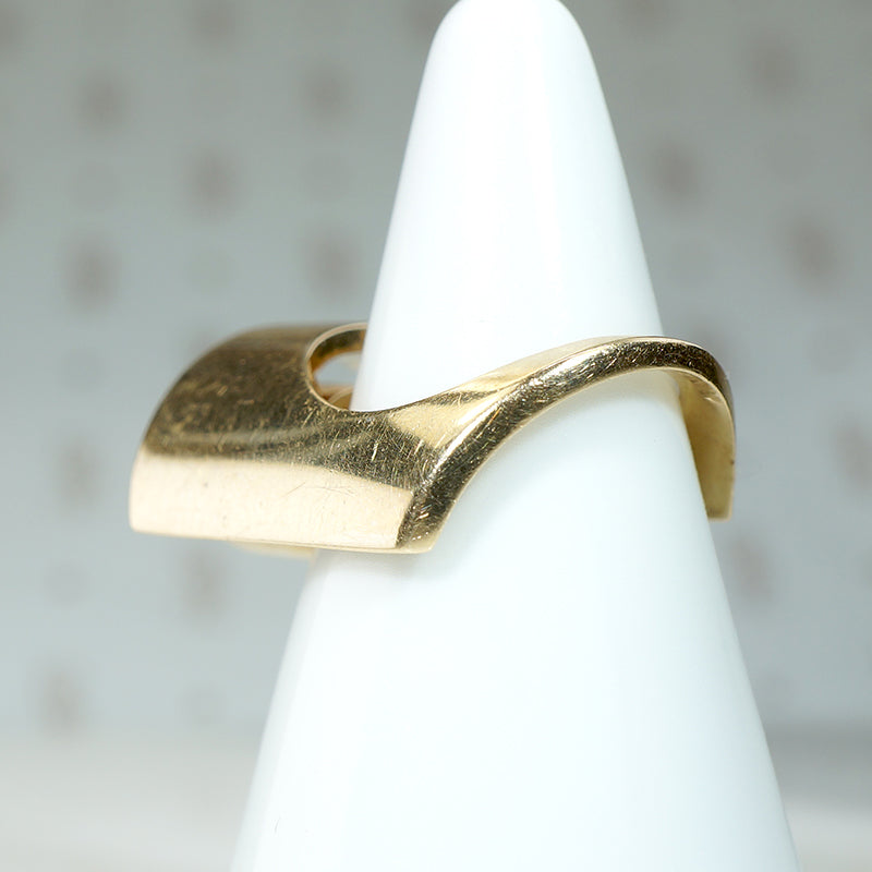 Custom Made Modernist Tanzanite Statement Ring