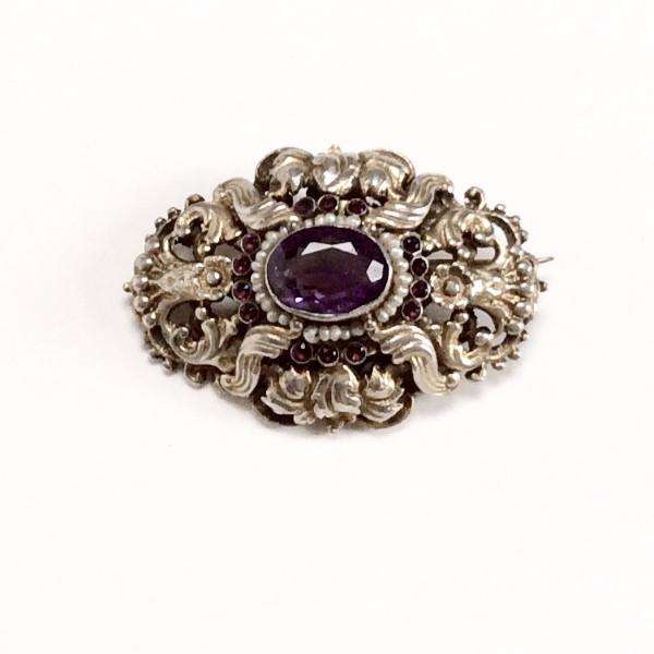 Renaissance Revival Austro-Hungarian Amethyst Brooch with pearls