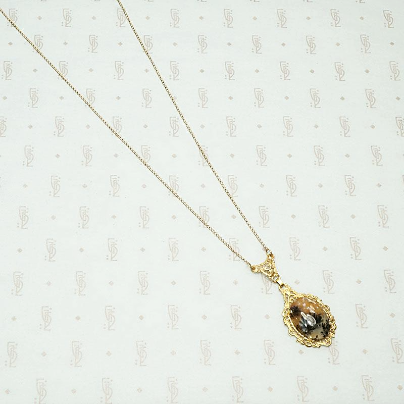 Ornate Agate in Filigree Necklace