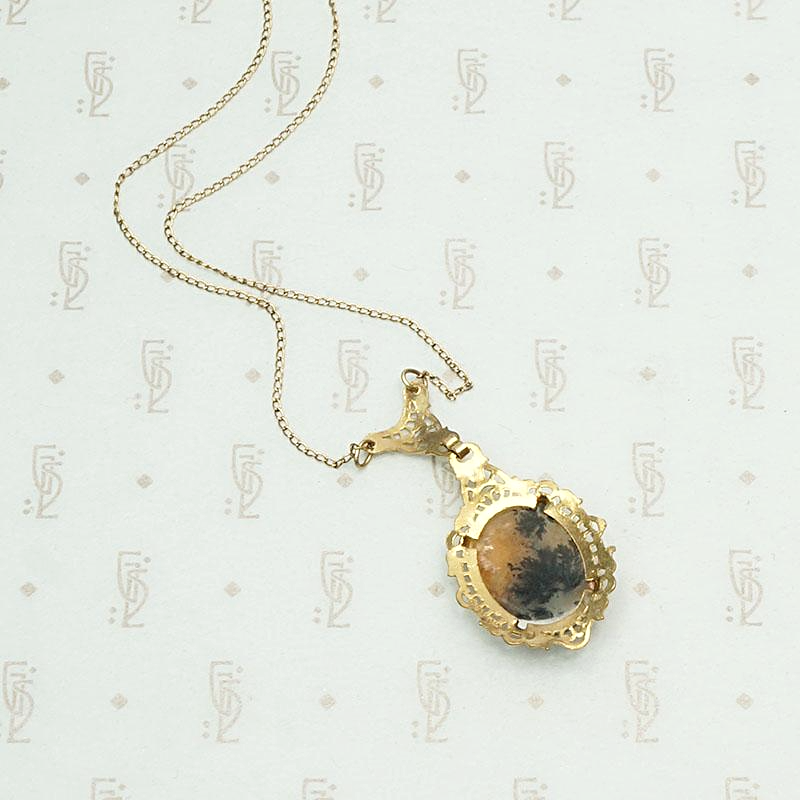 Ornate Agate in Filigree Necklace, back view.