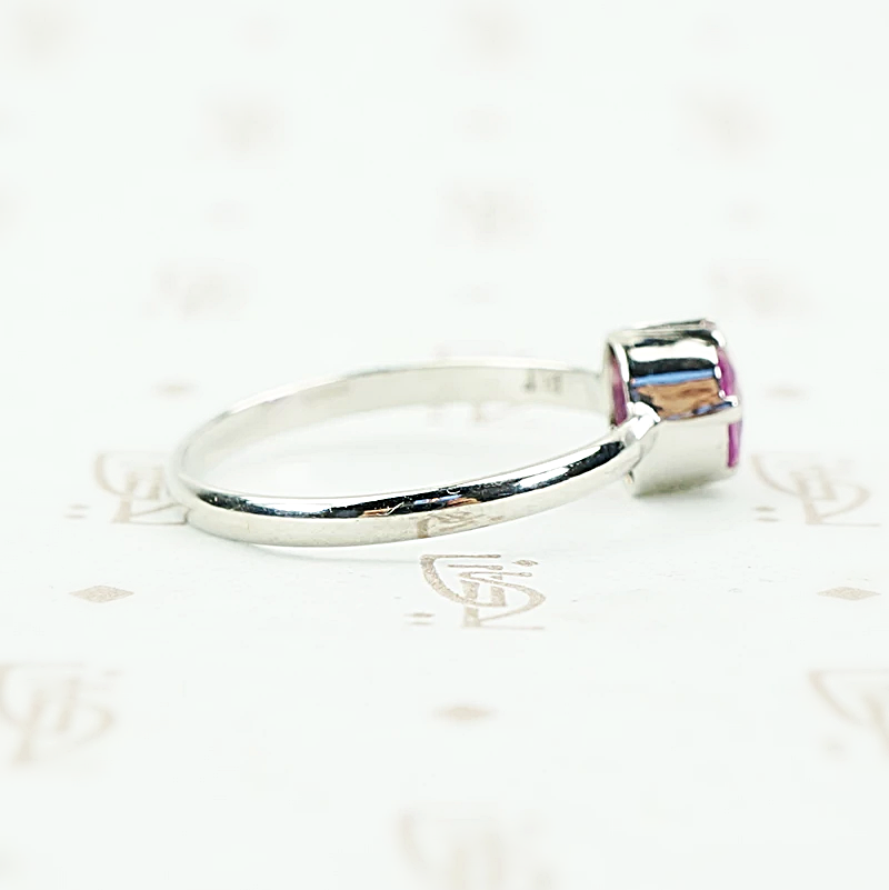 Cherry Blossom Pink Sapphire Solitaire in Recycled Platinum