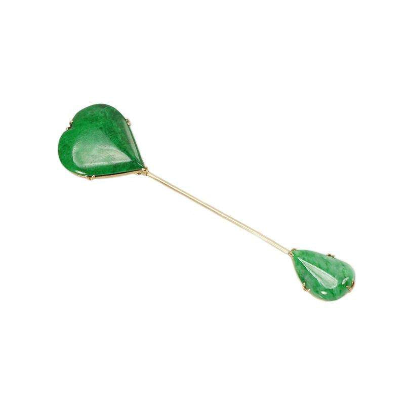 Jade Jabot pin in 18k Gold