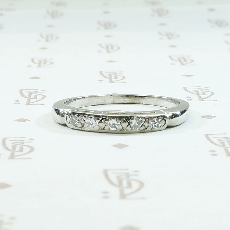 Five Diamond 1930s Wedding Band in Platinum