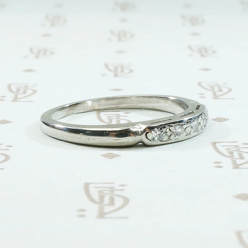 Five Diamond 1930s Wedding Band in Platinum