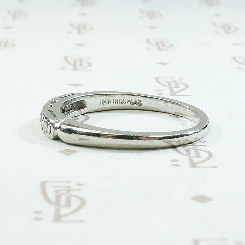 Five Diamond 1930s Wedding Band in Platinum