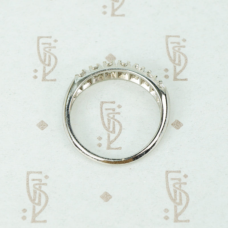 The Perfect Platinum and Diamond Vintage Band