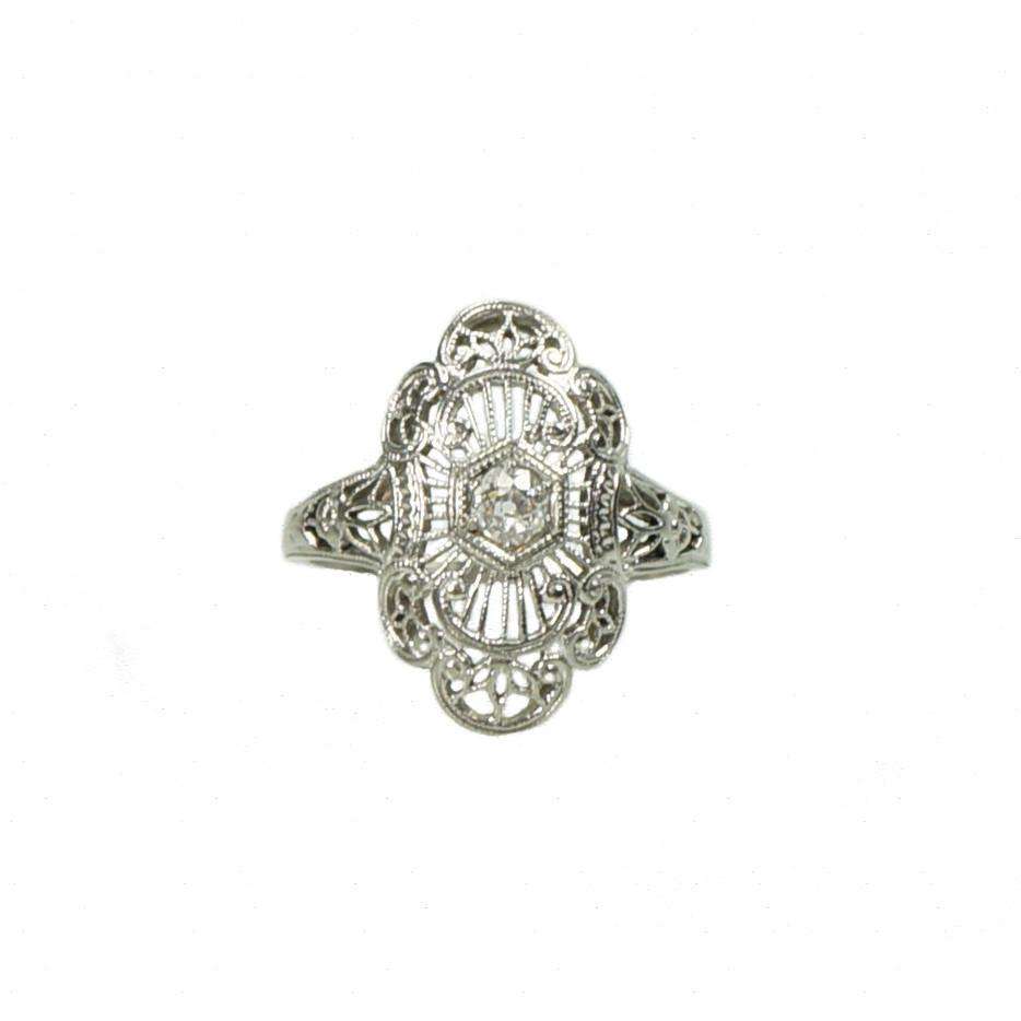 Vintage Edwardian Platinum and Diamond Ring