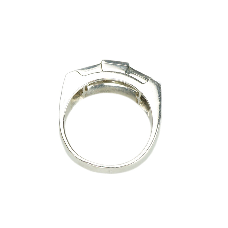 Impressive Platinum Diamond Retro Ring - Gem Set Love