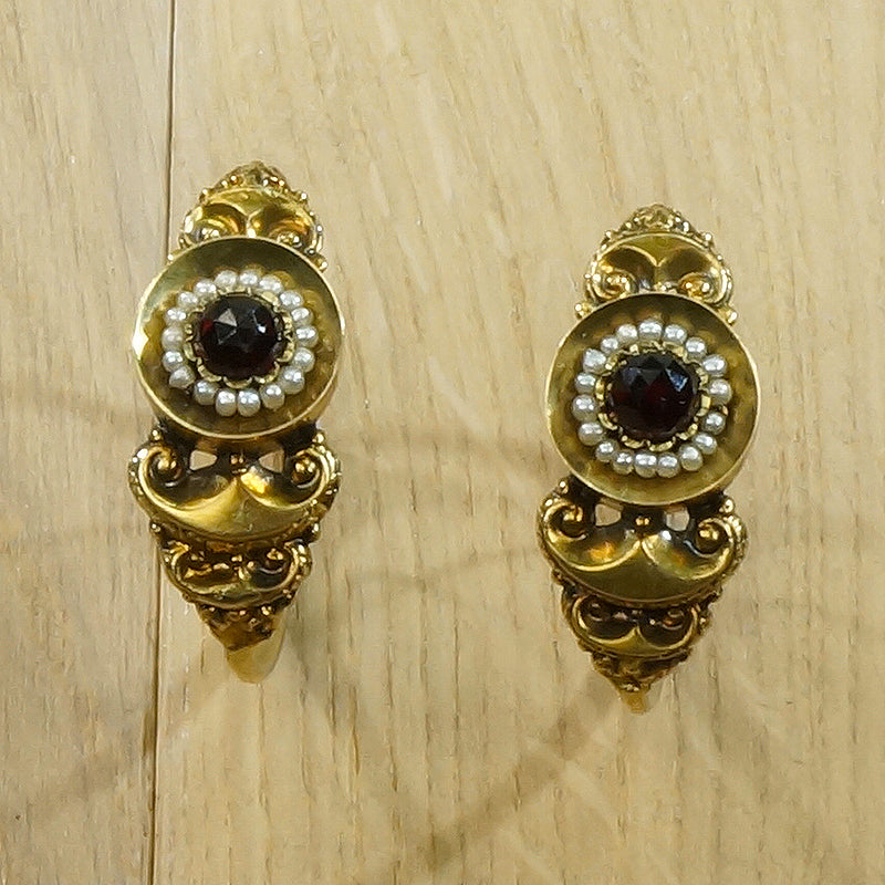 Poissarde 18k Gold Earrings Garnet and Pearl