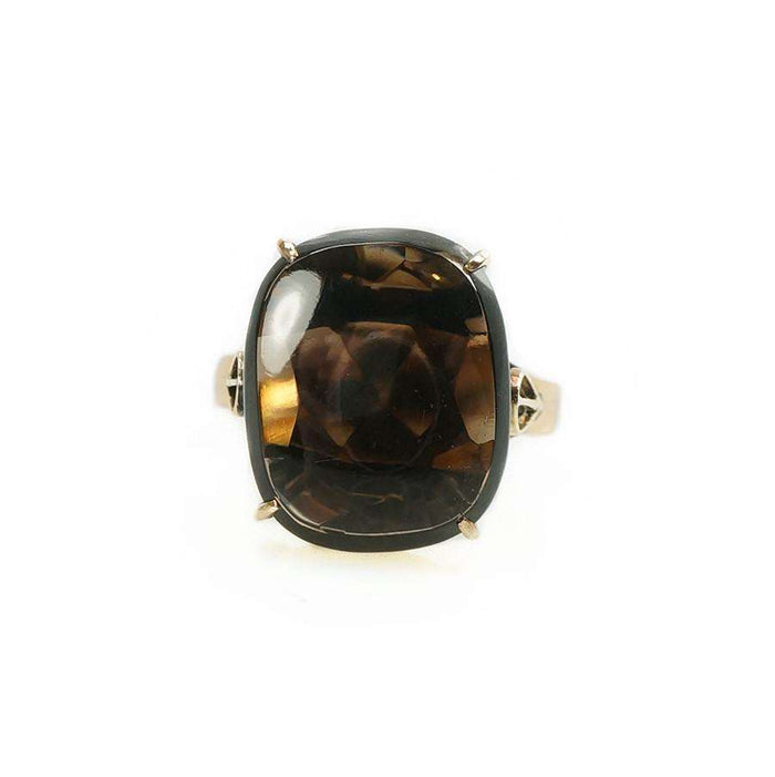 Buff top Smokey Quartz in Yellow Gold