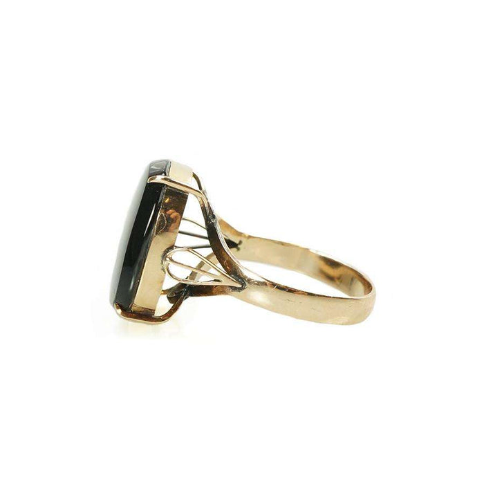 Buff top Smokey Quartz in Yellow Gold