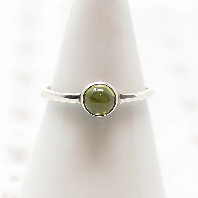 Verdant Vintage Peridot in Silver Ring by 720
