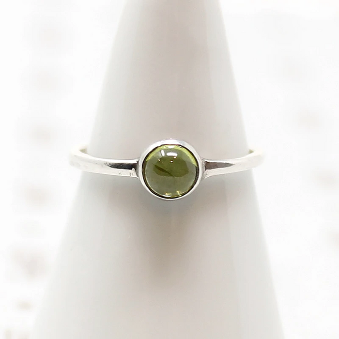 Verdant Vintage Peridot in Silver Ring by 720