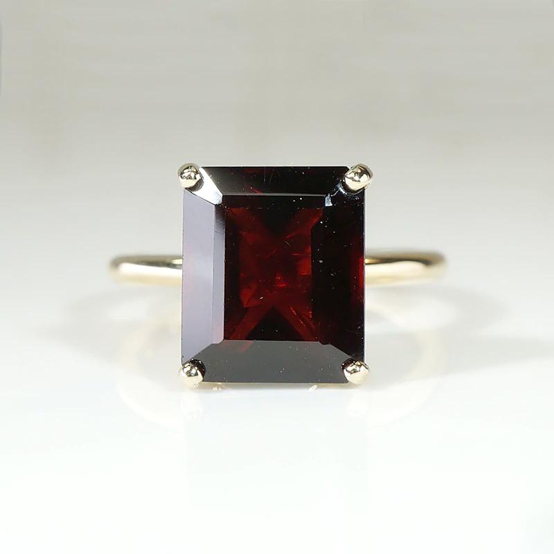 Dramatic Garnet in Regal Gold Solitaire by 720
