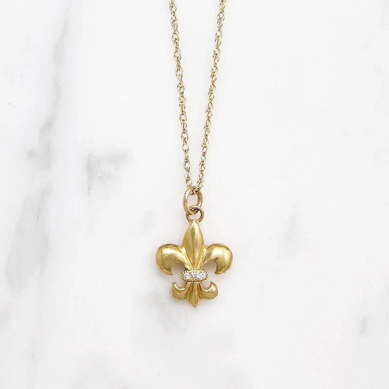 Fleur de Lis Necklace by 720