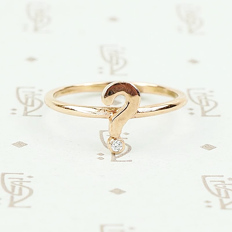The question mark ring in rose gold with diamond by 720.