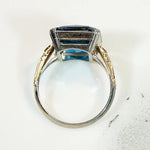 Gorgeous Sapphire Triplet in Engraved Two Tone RingGorgeous Sapphire Triplet in Engraved Two Tone Ring