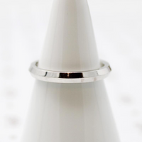 Knife Edge Wedding Band in Recycled White Gold