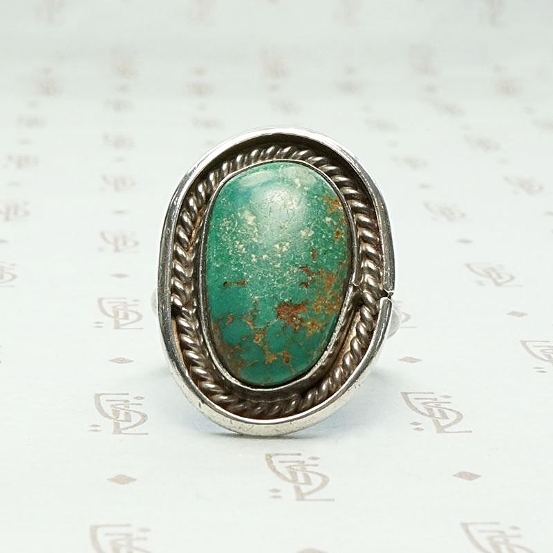 Gorgeous Green Hand Made Silver Ring