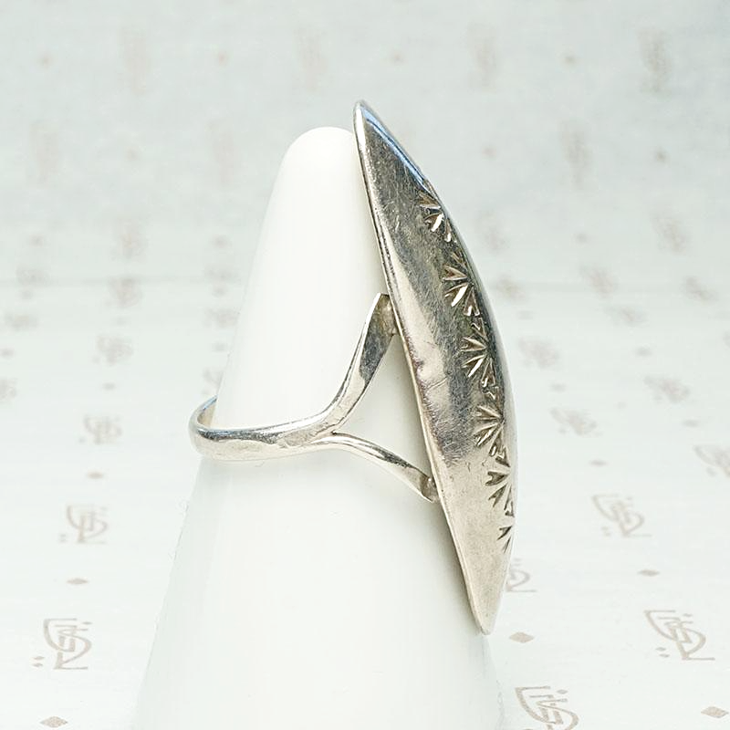 Sunrise Rocker Ring in Sterling Silver