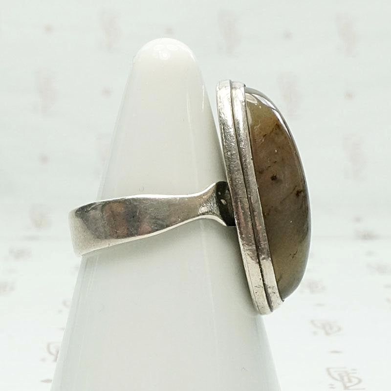 Subtle Sterling Silver & Agate Ring