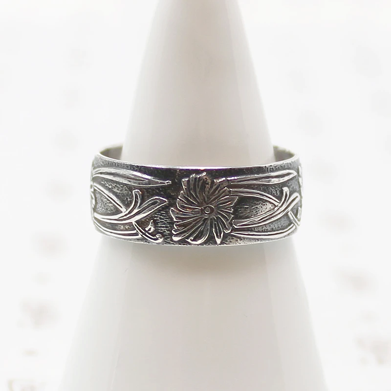 Art Nouveau Style Silver Chrysanthemum Band