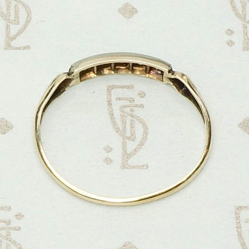 Rose Cut Diamond Deco Two Tone Band, top view