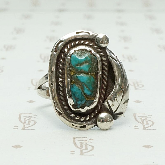 Hand Made Native American Ring with Leaf & Horseshoe